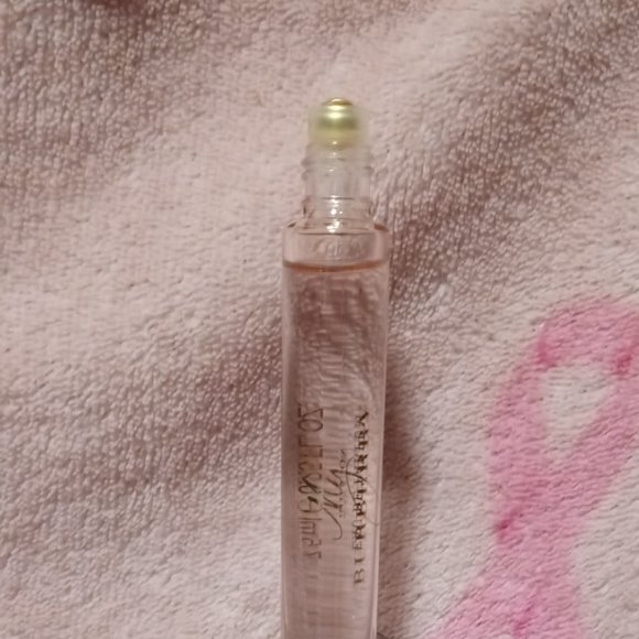 AUTHENTIC Burberry - Picture 3 of 7